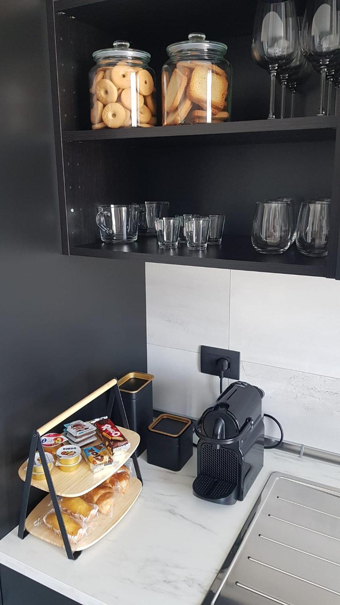 Black And White B&B Urgnano المظهر الخارجي الصورة
